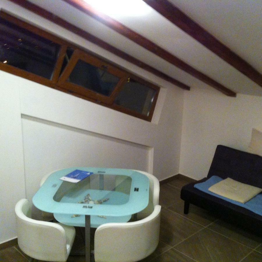 Delfin Apartment Novigrad  Bagian luar foto