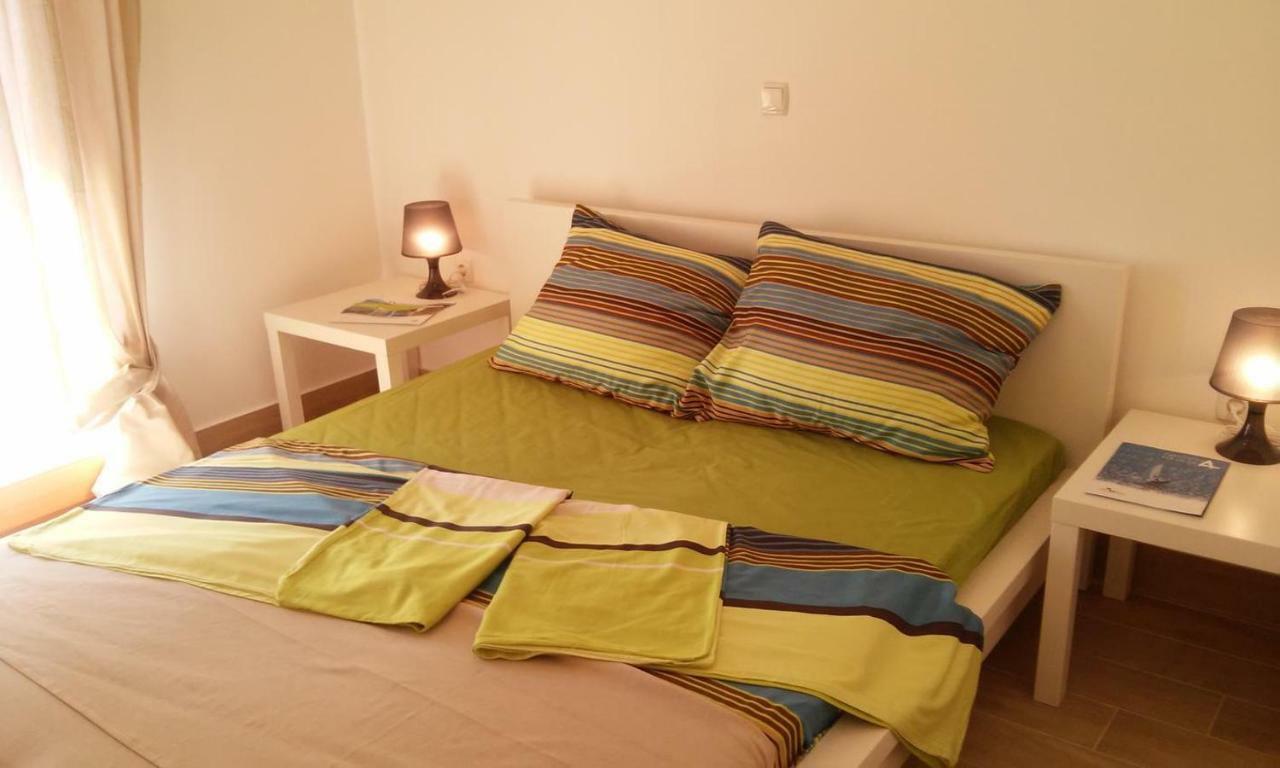 Delfin Apartment Novigrad  Bagian luar foto